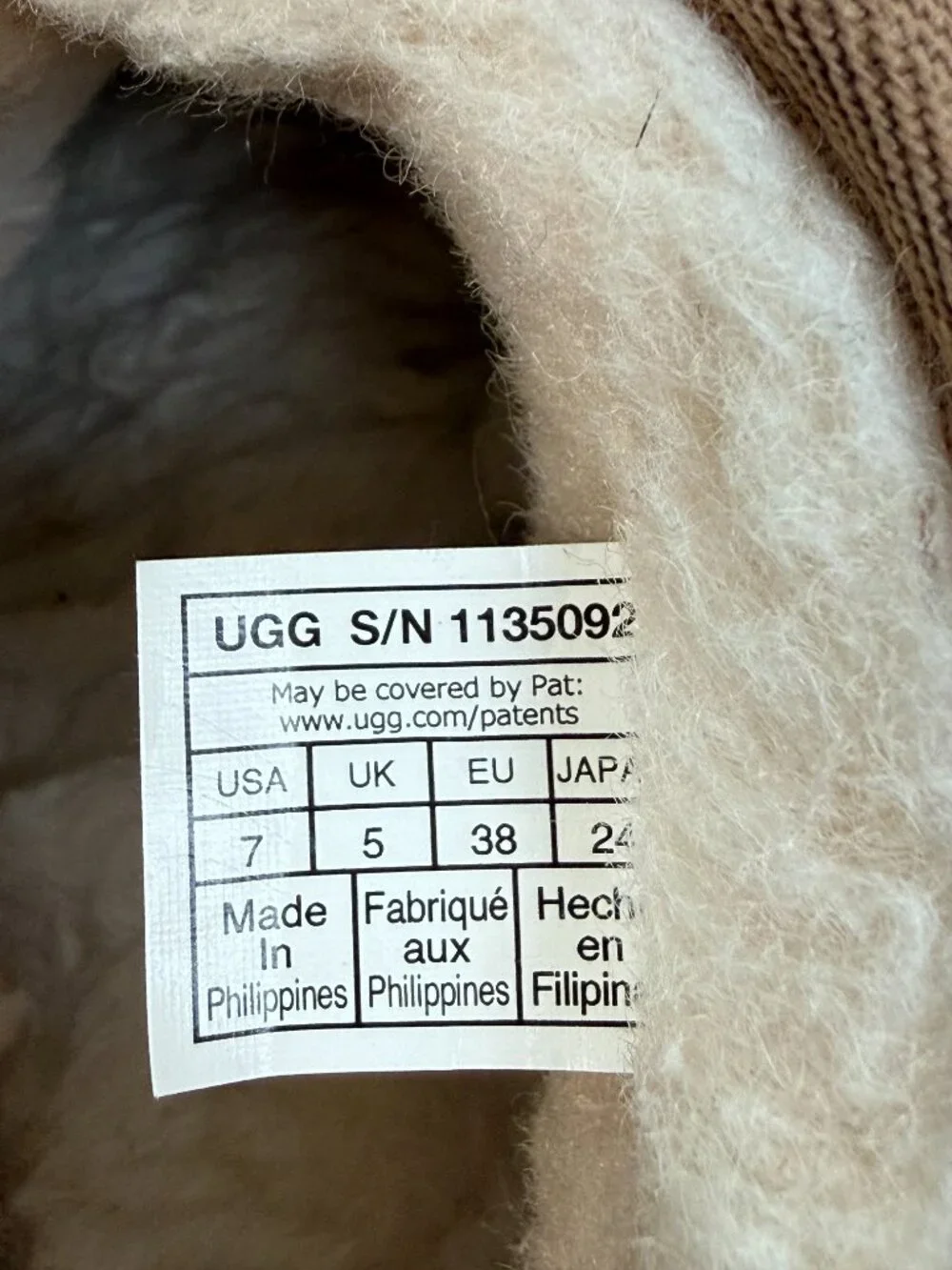 UGG overlock stitch